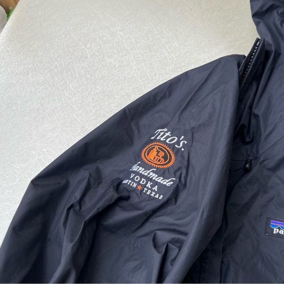 Patagonia Lined H2NO
Waterproof Windbreaker Jacket Men’s XL - Picture 9 of 9